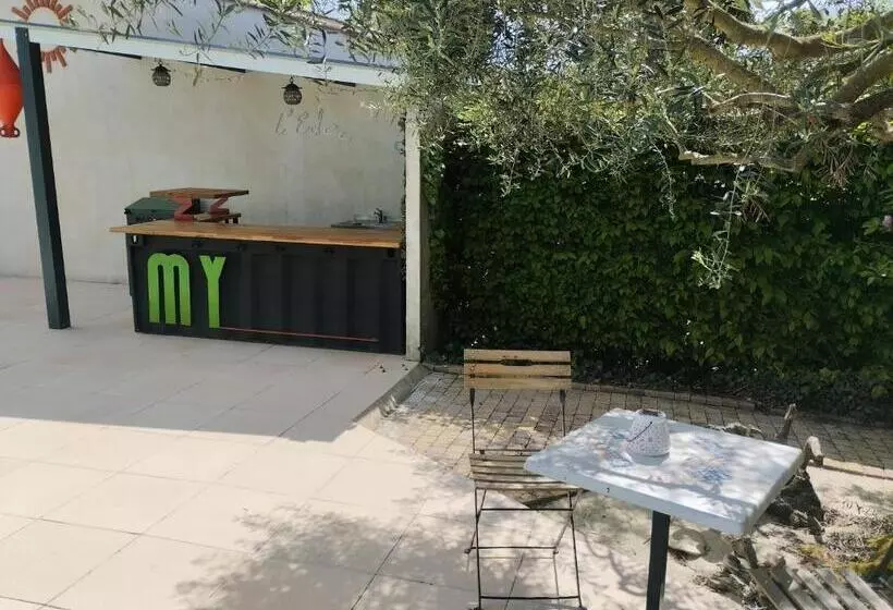 Aamiaismajoitus (B&B) L Eden Naturiste Spas