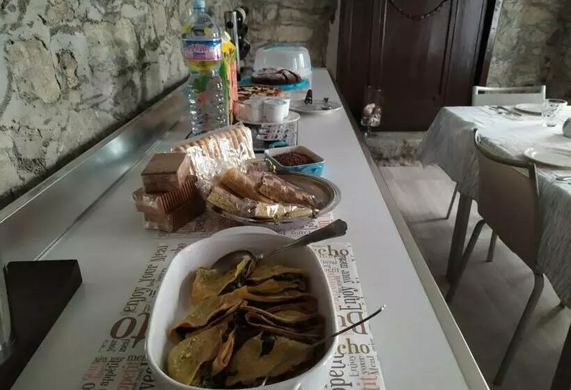 ベッドアンドブレックファースト Le Lanterne