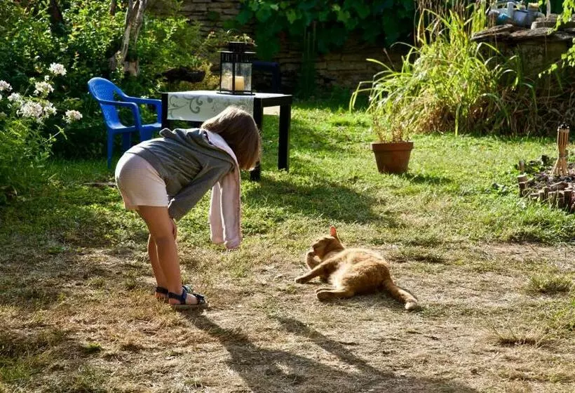 ベッドアンドブレックファースト Les Nymphéas 52