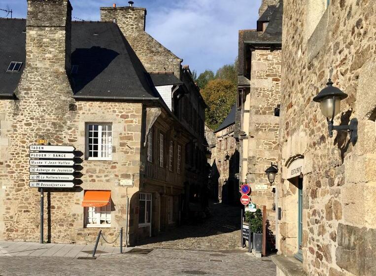 Bed and Breakfast Manurêva Chambre D Hôte En Coeur De Ville