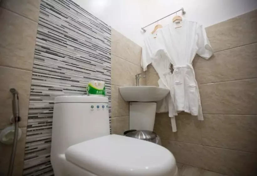 ホテル Capital O 822 Painawa Bed & Breakfast