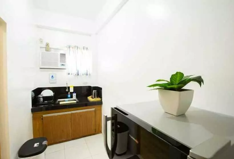 ホテル Capital O 822 Painawa Bed & Breakfast