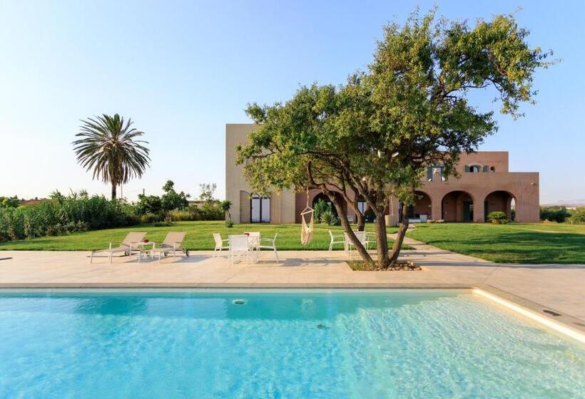 בית מלון כפרי Torre Bonera. Green Resort