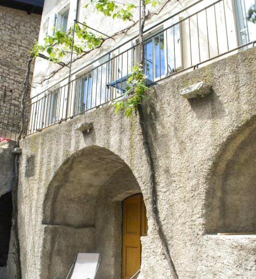 La Corte Rebomaholidays