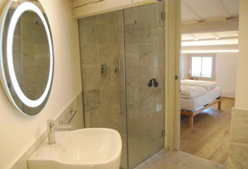 La Corte Rebomaholidays