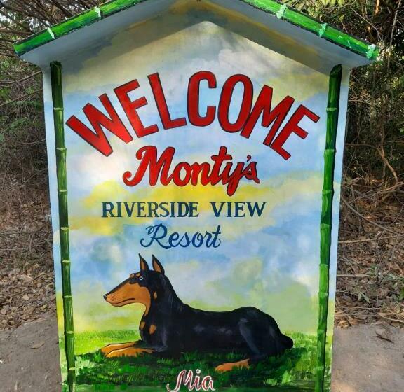 Monty S Riverside View Resort