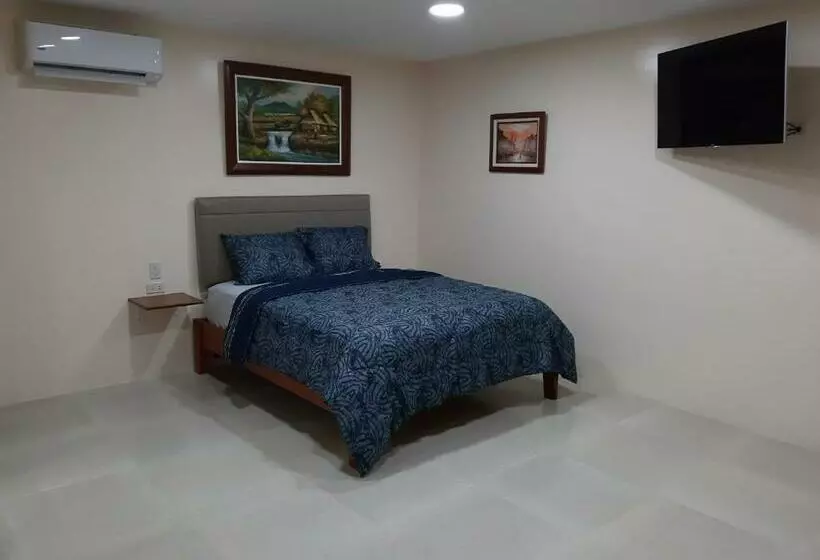 Monty S Riverside View Resort