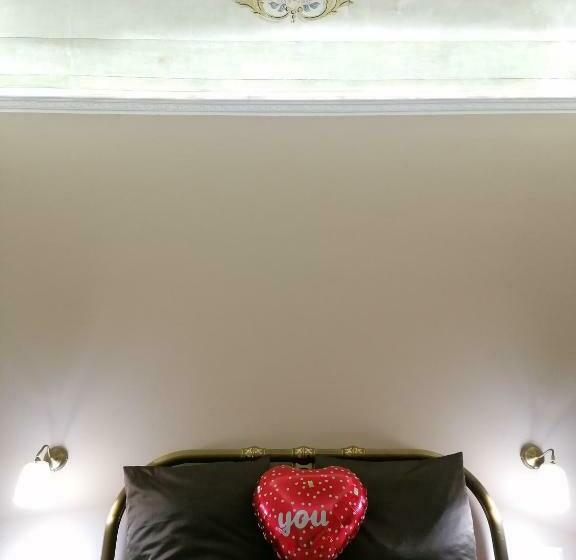 Pensjonat Le Suite Del Teatro Cucinino Privato