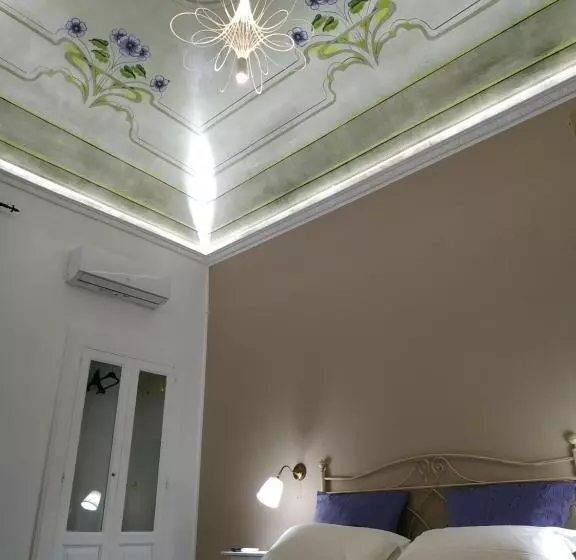 پانسیون Le Suite Del Teatro Cucinino Privato