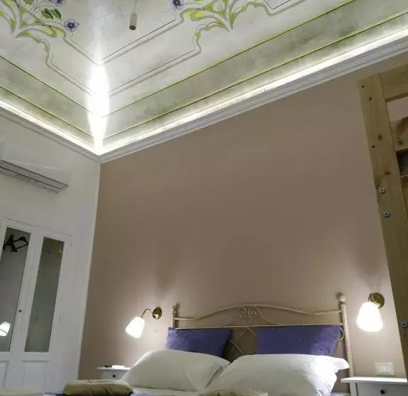 پانسیون Le Suite Del Teatro Cucinino Privato