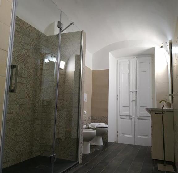 Pensjonat Le Suite Del Teatro Cucinino Privato