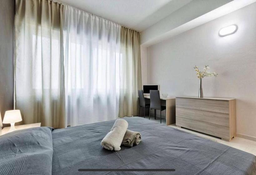 پانسیون Maison Turin