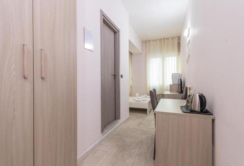 پانسیون Maison Turin