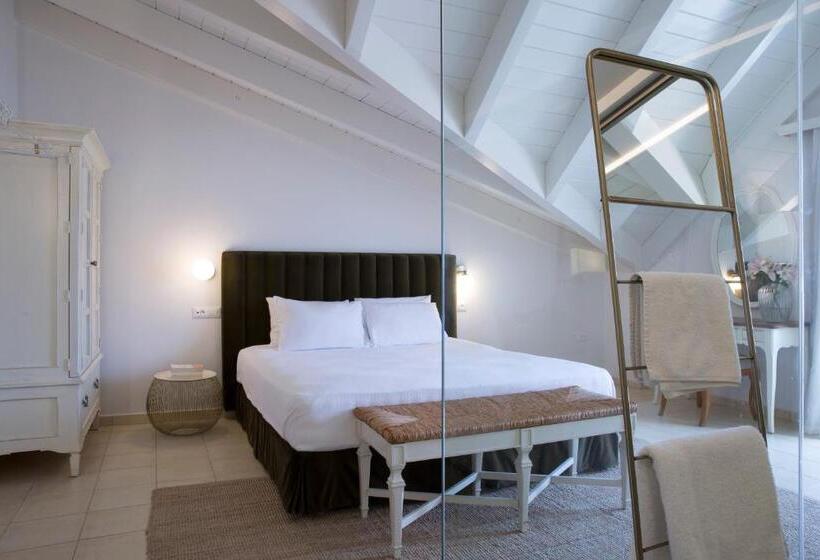 Alley Boutique Hotel And Spa