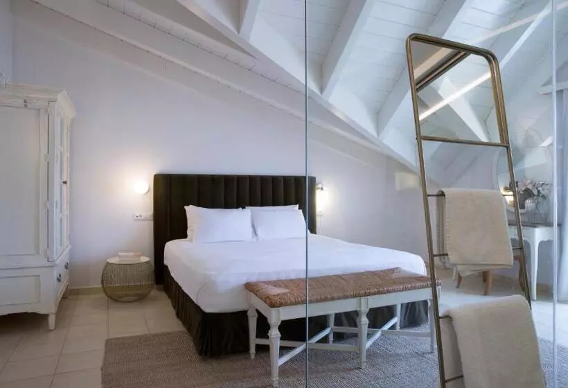 Alley Boutique Hotel And Spa