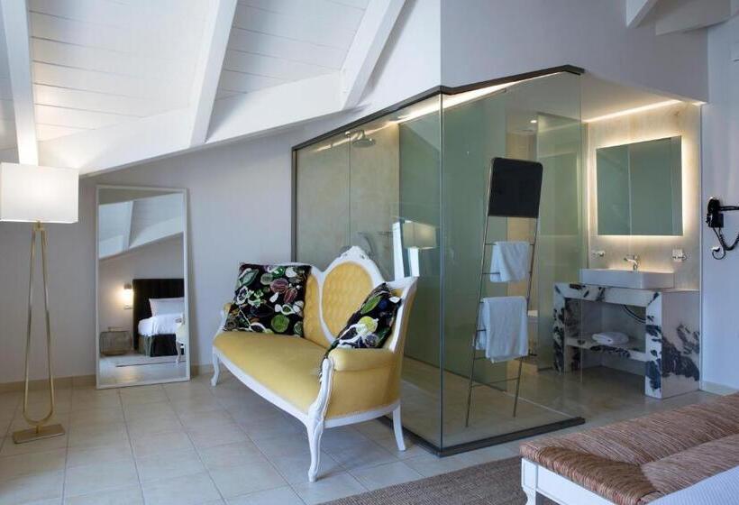 Alley Boutique Hotel And Spa