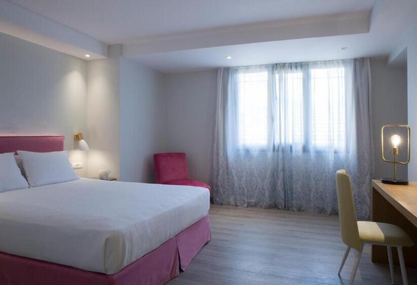 Alley Boutique Hotel And Spa