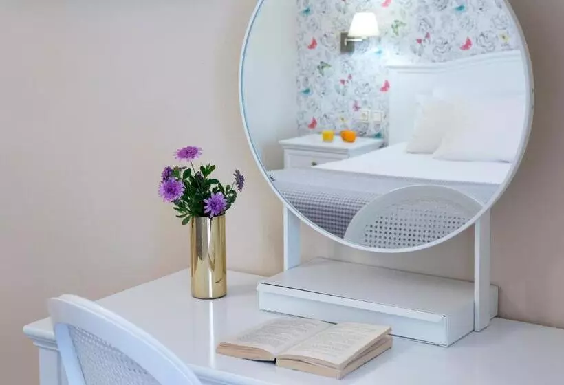 Alley Boutique Hotel And Spa