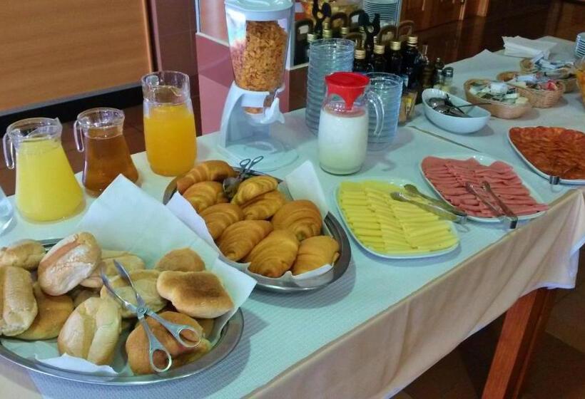 تختخواب و صبحانه Rialgarve