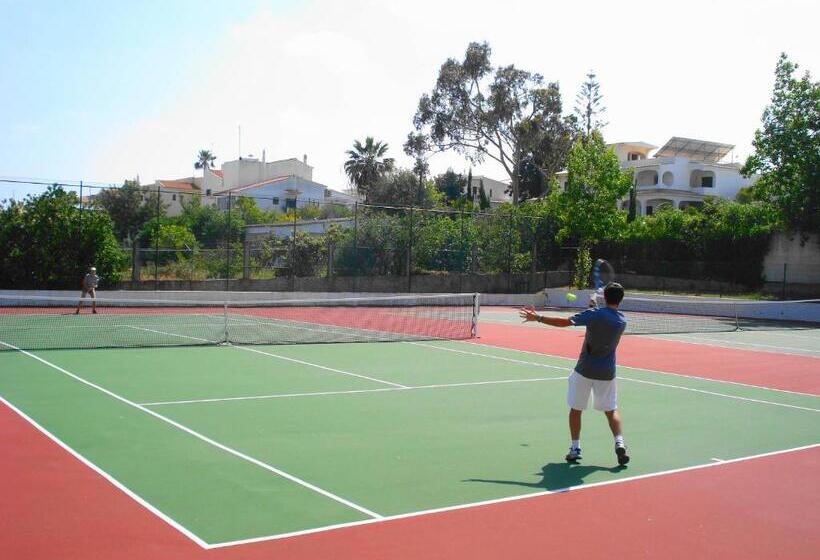 تختخواب و صبحانه Rialgarve