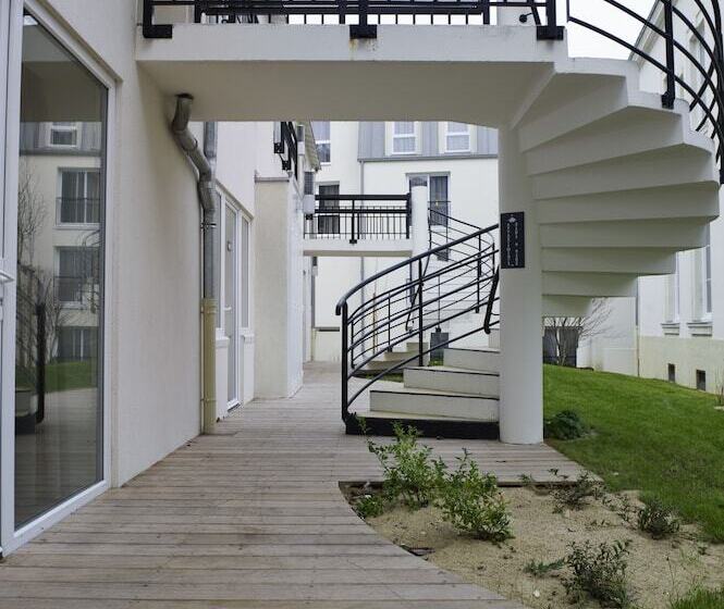 Aparthotel Adagio Access Nantes Viarme