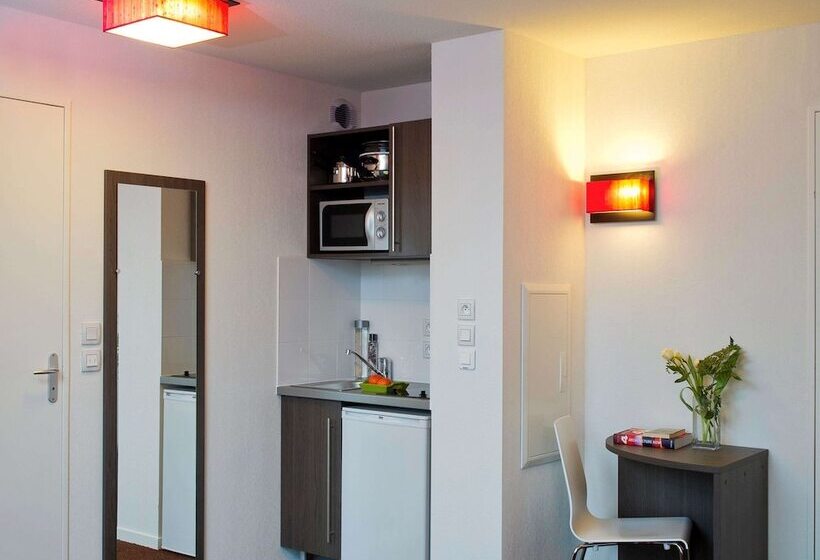 Aparthotel Adagio Access Nantes Viarme