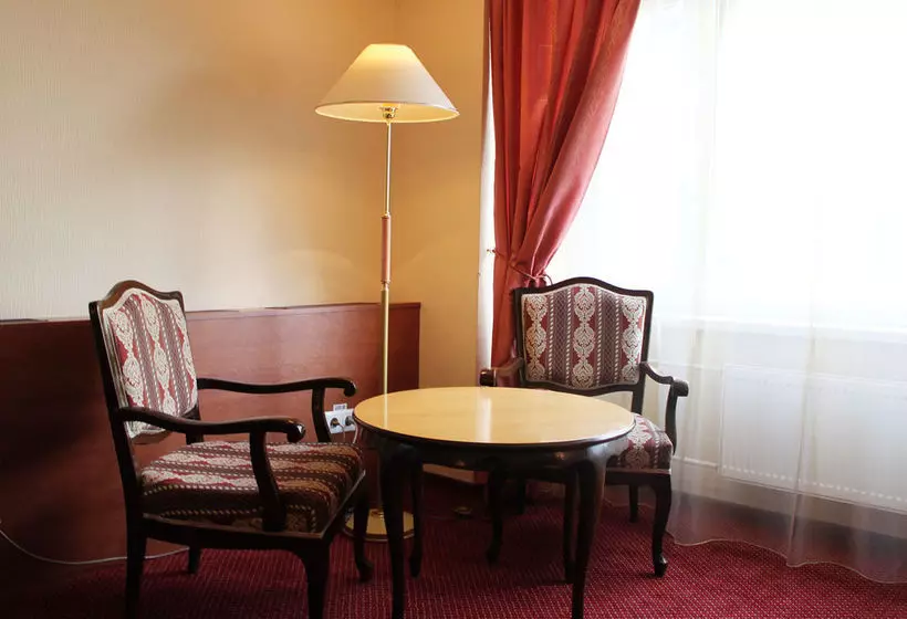 Hotelli Akademicheskaya