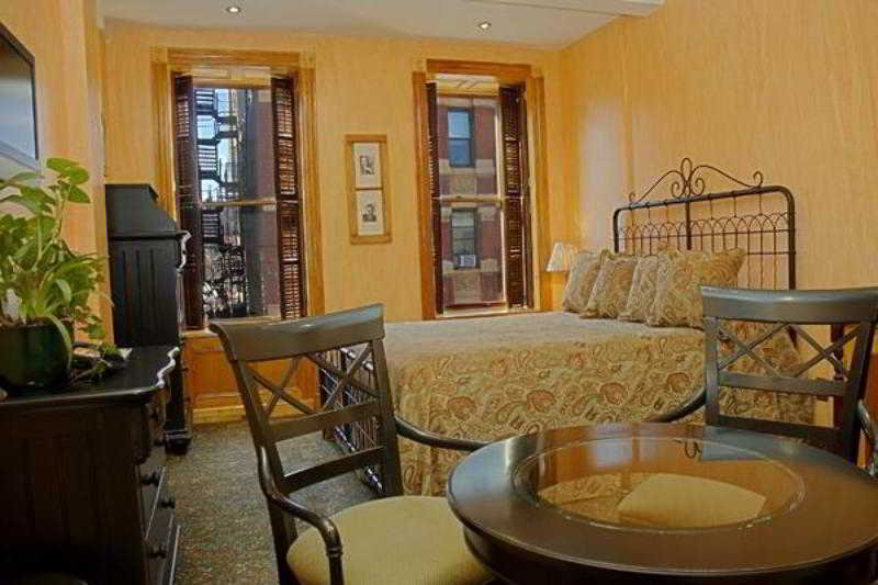 בית מלון כפרי Blue Moon