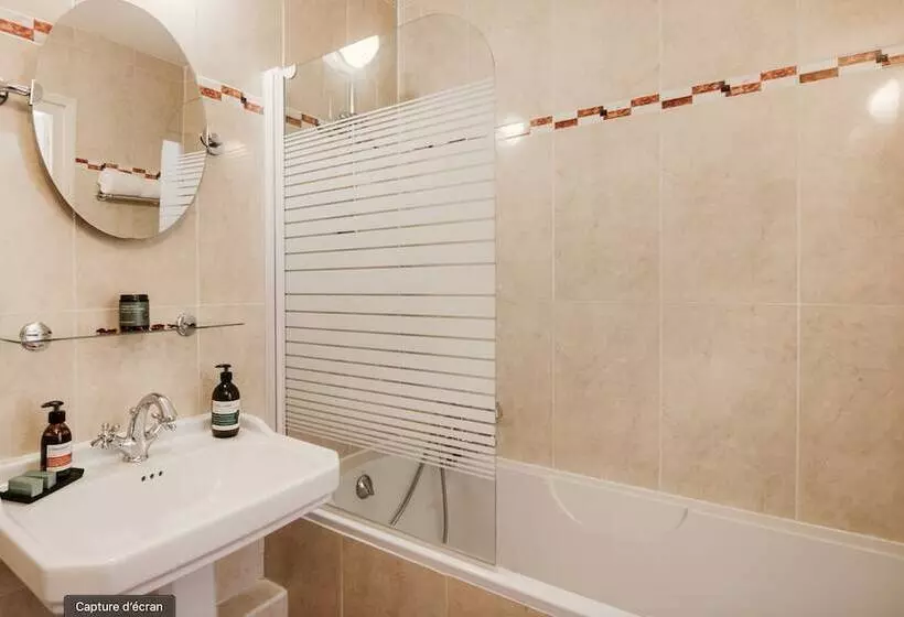 Отель Chateau Meyre