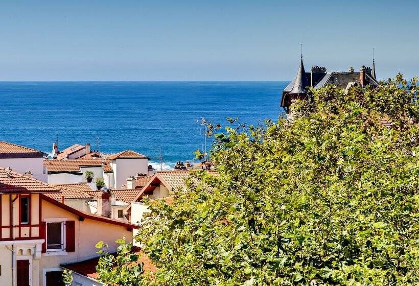 בית מלון כפרי De Silhouette