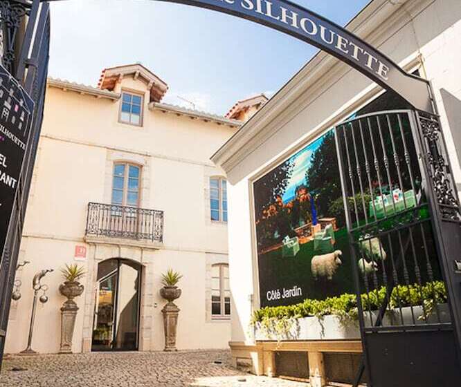 בית מלון כפרי De Silhouette