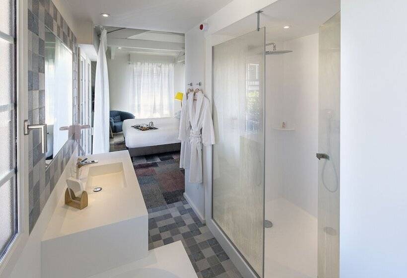 בית מלון כפרי De Silhouette