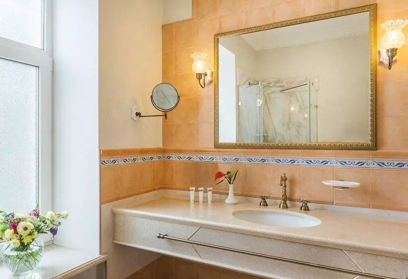 Szálloda Frederic Koklen Boutique