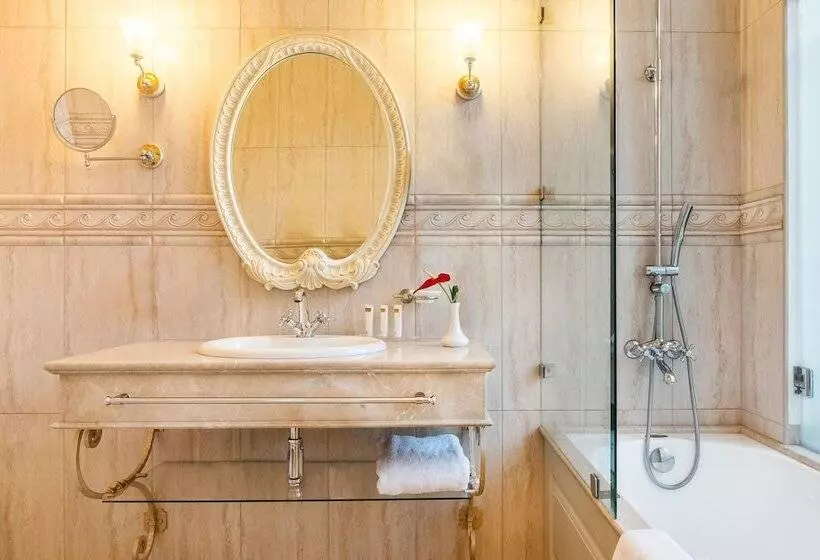 Szálloda Frederic Koklen Boutique