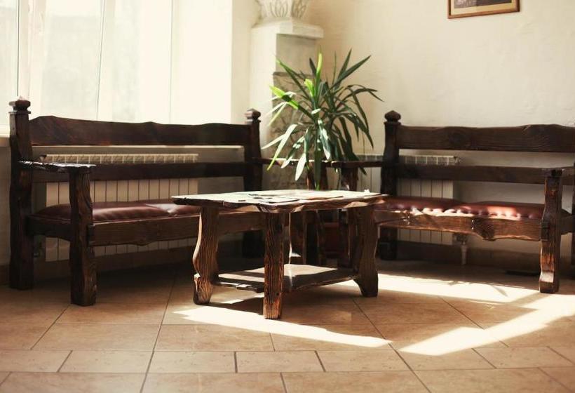 בית מלון כפרי Golden Embankment