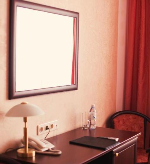 בית מלון כפרי Golden Embankment