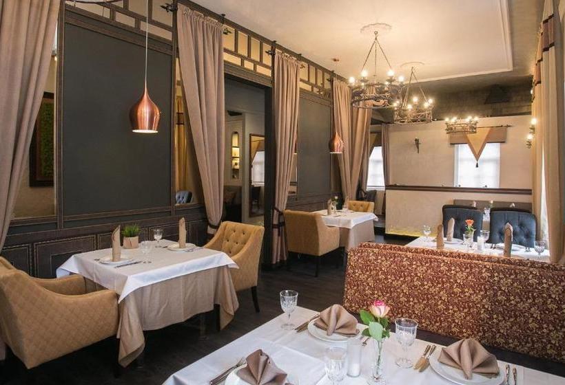 בית מלון כפרי Golden Embankment