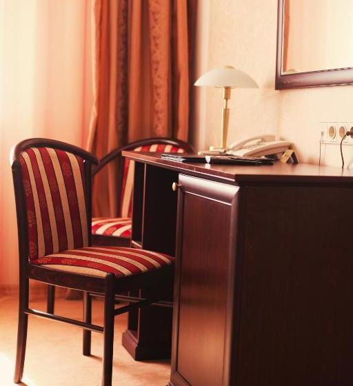 בית מלון כפרי Golden Embankment