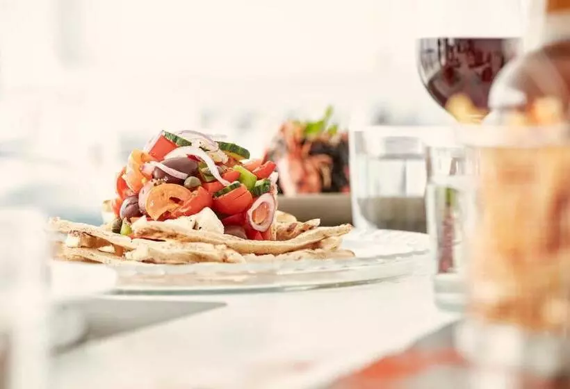 Отель Homeric Poems