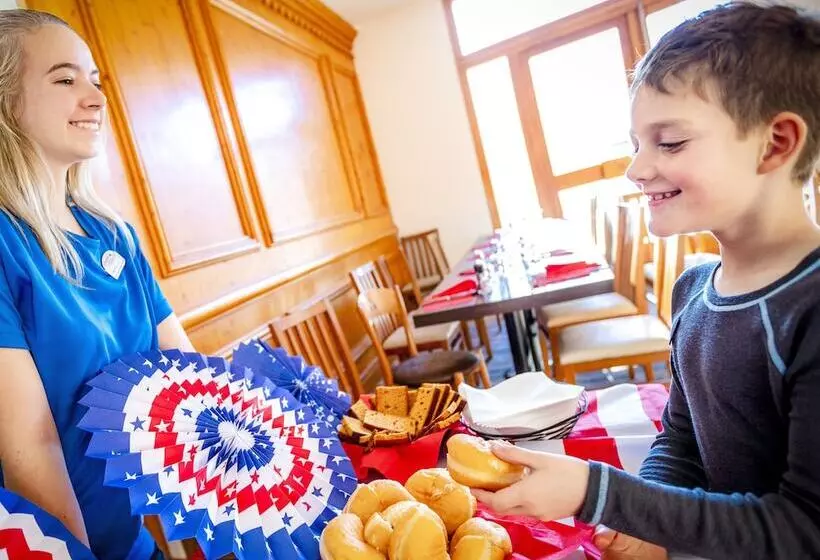 Отель Hôtel Club Mmv Le Val Cenis