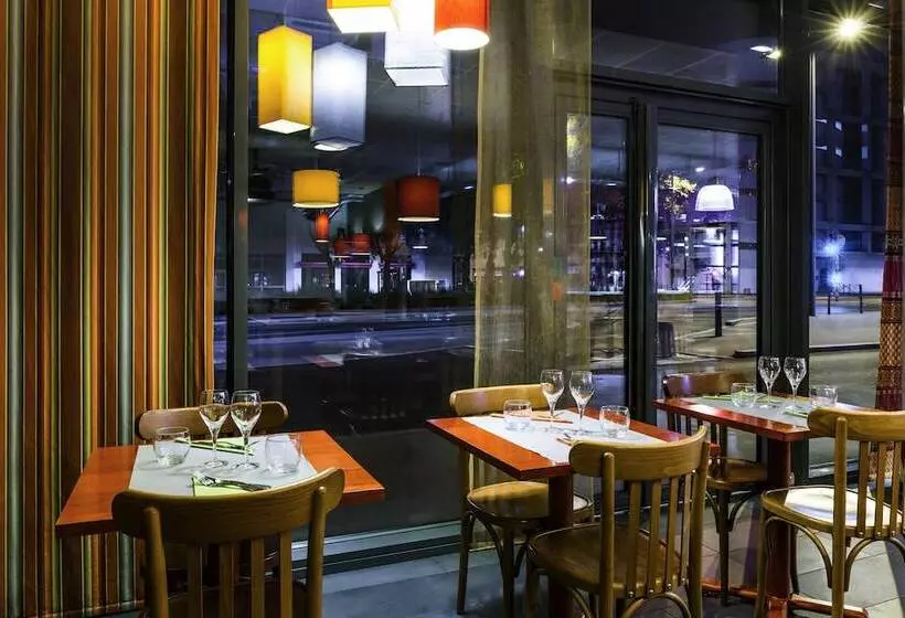 Otel Ibis Styles Lyon Centre  Gare Partdieu