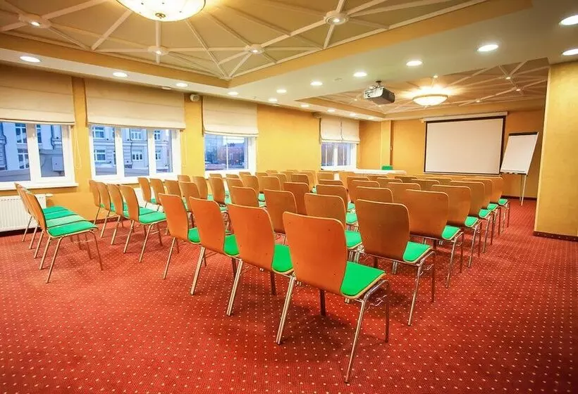 Отель Kaiserhof