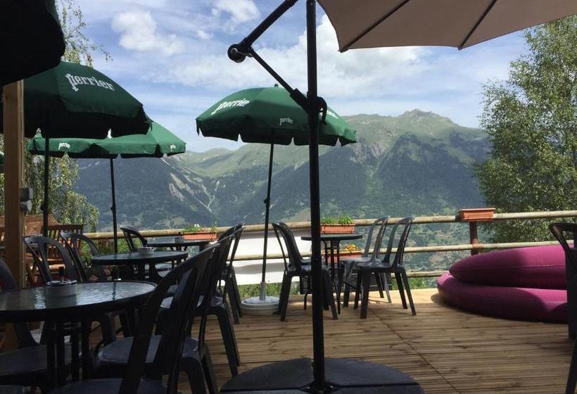 Отель L'Aigle Rouge