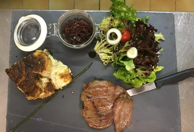 酒店 L'Aigle Rouge