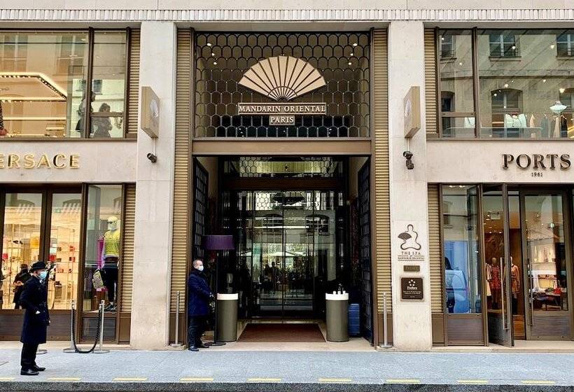 ホテル Mandarin Oriental Paris