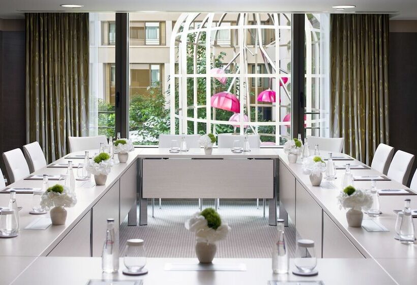 ホテル Mandarin Oriental Paris