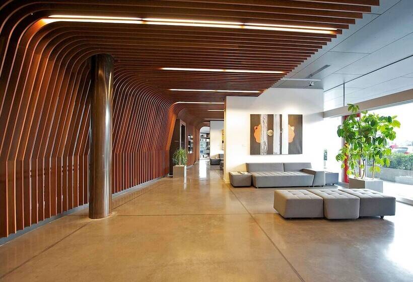 ホテル Mercure Nerocubo Rovereto