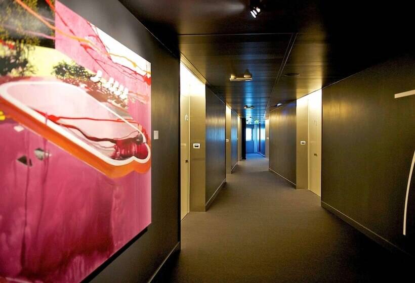 ホテル Mercure Nerocubo Rovereto