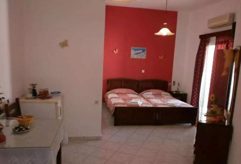 בית מלון כפרי Mimoza Rooms