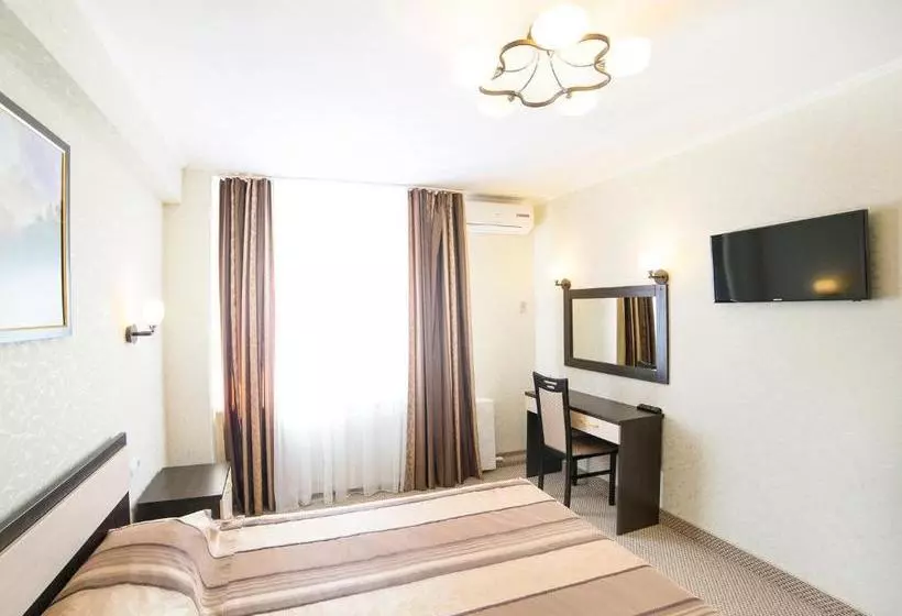 בית מלון כפרי Oktyabrskaya